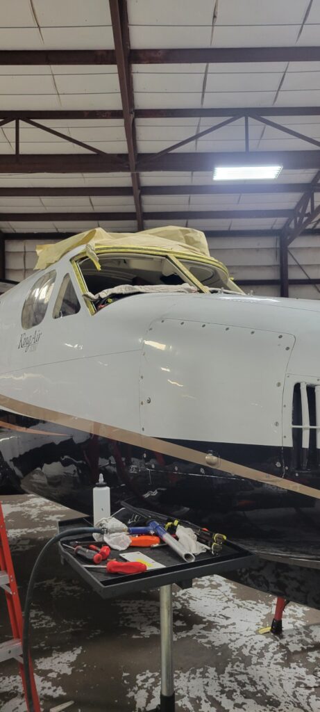 King Air Windshield are durable and made to last a log time.  It is possible for the windshield can out last the install if the installation is not done correctly.